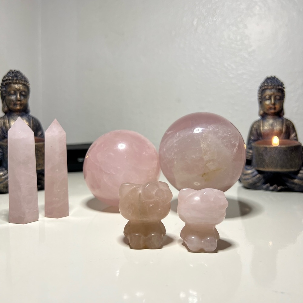 Rose Quartz - Picture 2 of 2